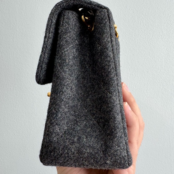 Chanel Vintage Grey Wool Mini Square Flap 24k Gold Plated Hardware - Picture 6 of 16